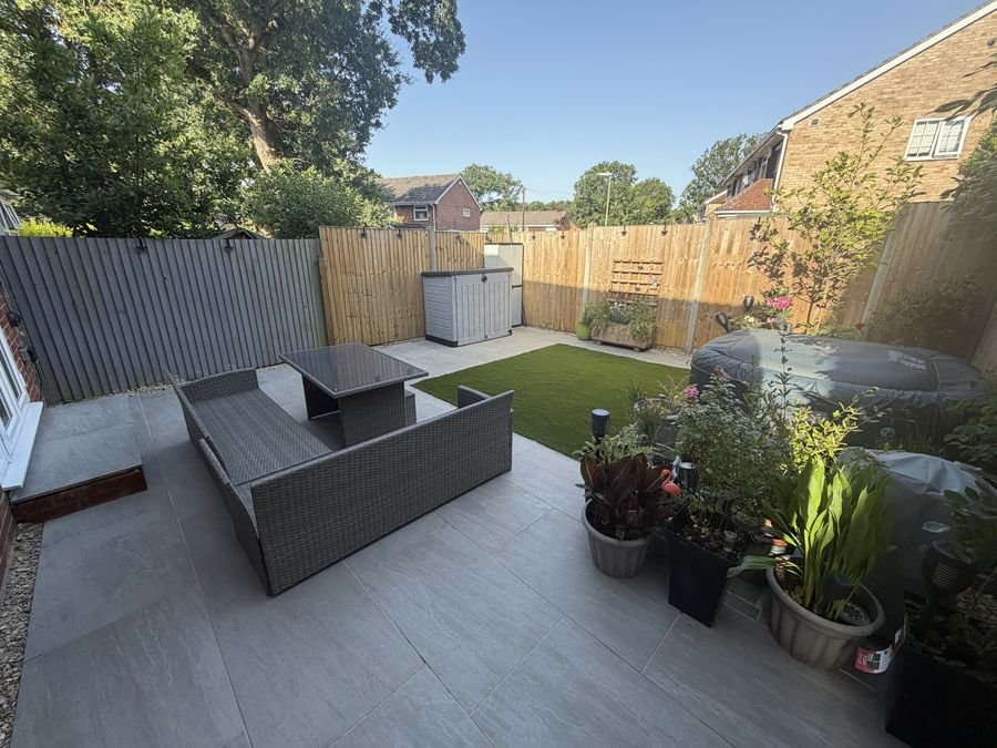Driveway, patio and landscaping work by Solid Driveways and Landscaping