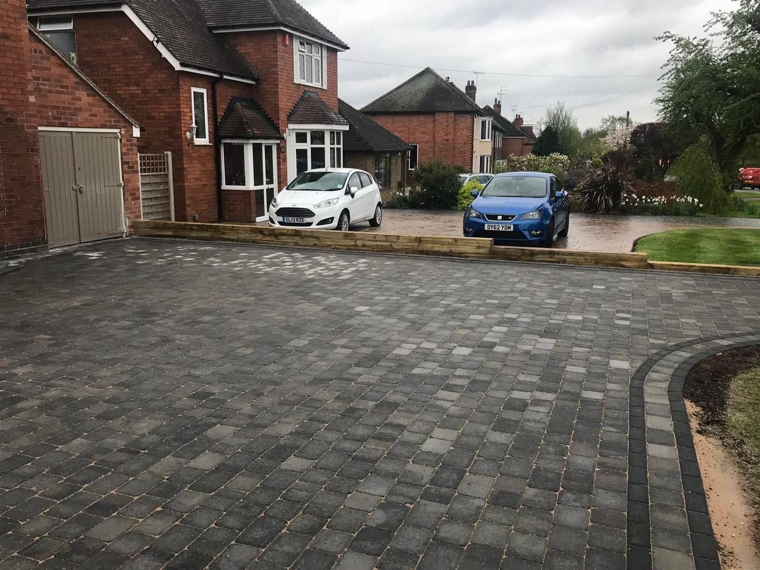Paving by Solid Driveways and Landscaping